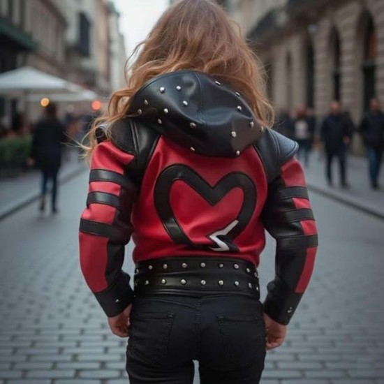 Girls Kylie Cantrall Descendants The Rise of Red Jacket